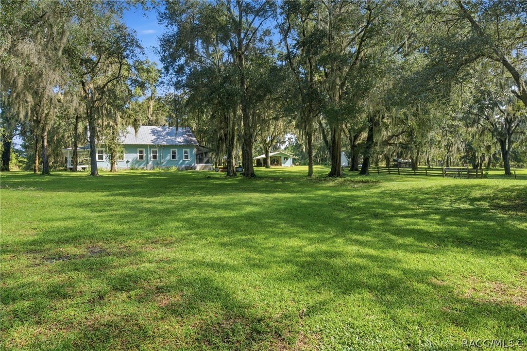 9759 South Pleasant Grove Road Inverness, FL 34452 - Photo 16 of 90 Gallery Image 16