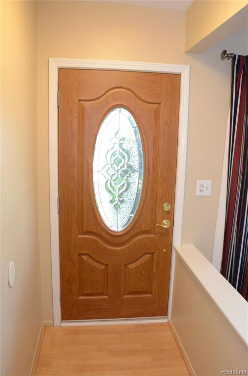 43077 Avon Road Canton, MI 48187 - Photo 9 of 52