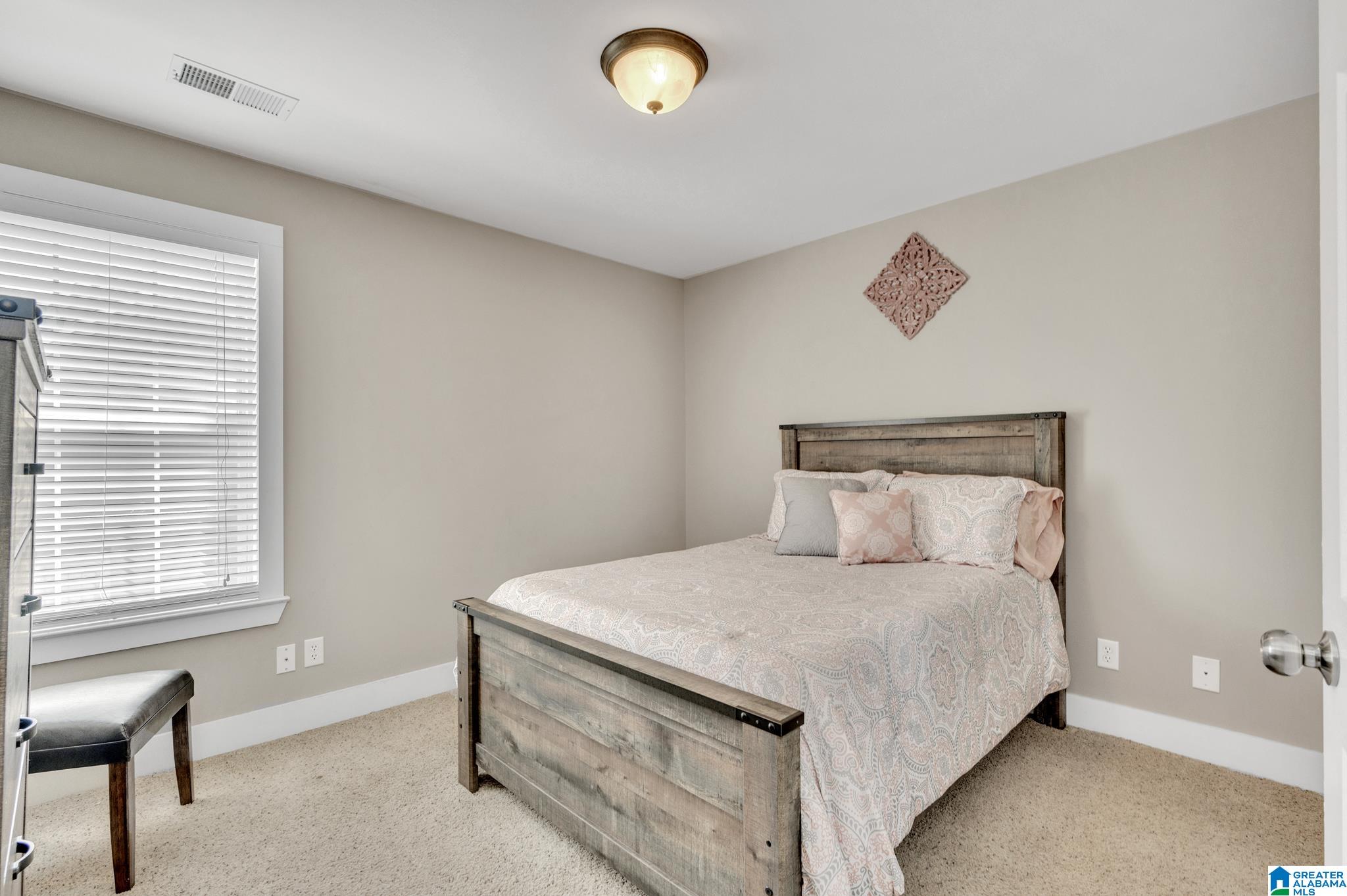 243 Nottingham Drive Calera, AL 35040 - Photo 22 of 34