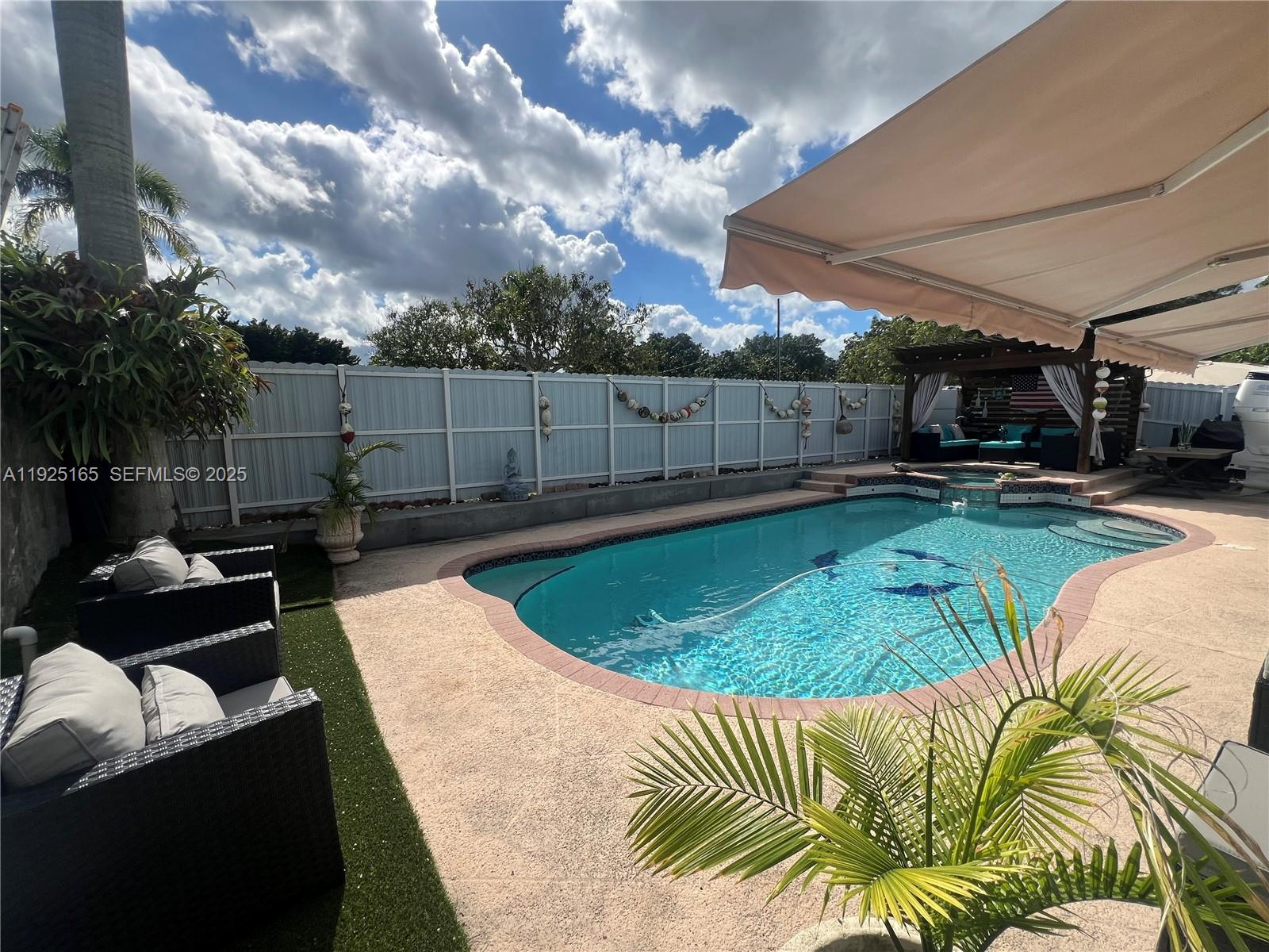 12446 Southwest 198th Street Miami, FL 33177 - Photo 53 of 56