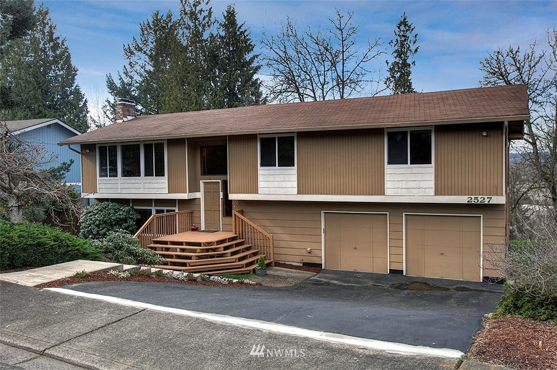 2527 Talbot Crest Drive South Renton, WA 98055 - Photo 1 of 23 Gallery Image 1