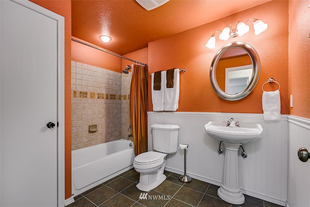 2527 Talbot Crest Drive South Renton, WA 98055 - Photo 12 of 23 Gallery Image 12