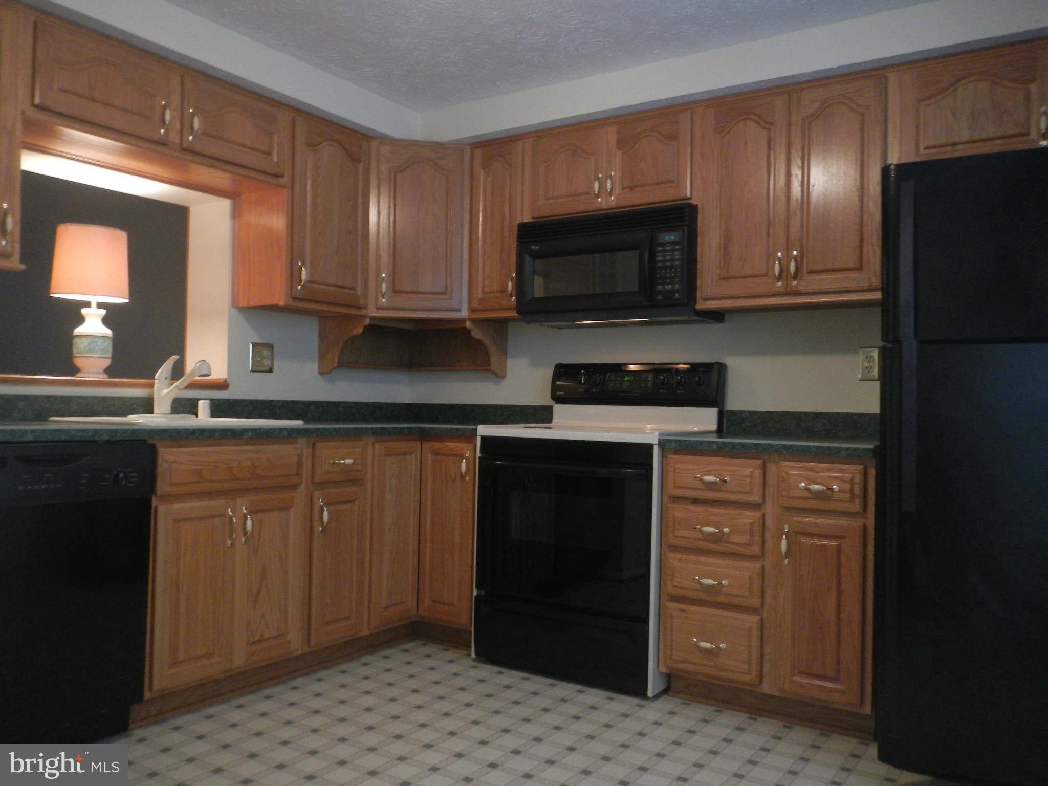 4911 Clifford Road Perry Hall, MD 21128 - Photo 3 of 20 Kitchen