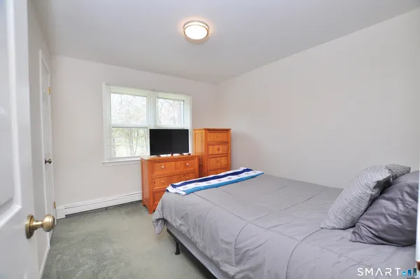 $524,900 | 17 Jefferson Drive, New Milford, CT 06776