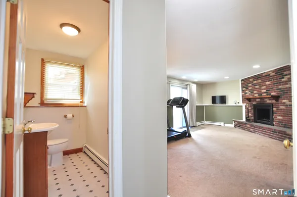 $524,900 | 17 Jefferson Drive, New Milford, CT 06776