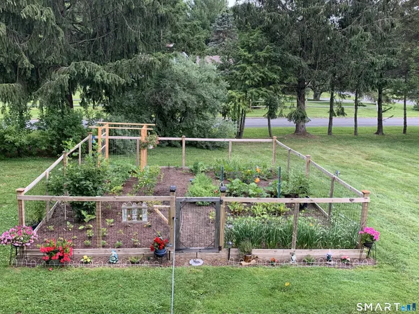 $524,900 | 17 Jefferson Drive, New Milford, CT 06776