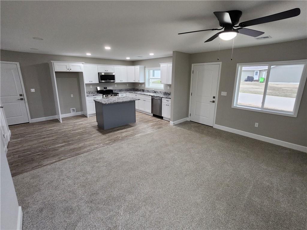 1704 North 2nd Street Neodesha, KS 66757 - Photo 4 of 25