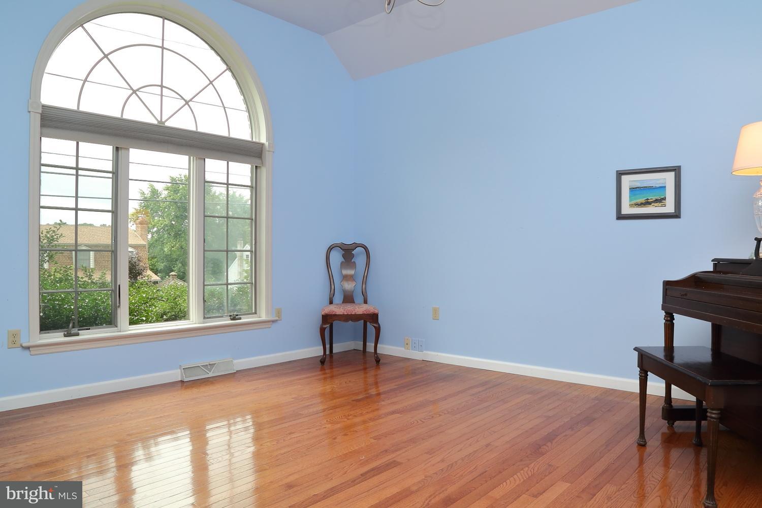 120 Church Road Lititz, PA 17543 - Photo 4 of 31