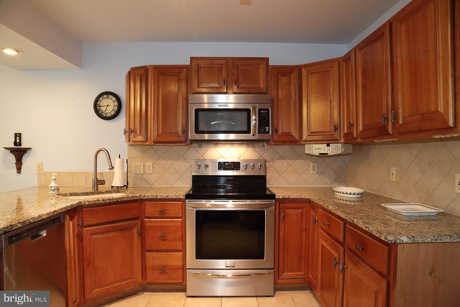 120 Church Road Lititz, PA 17543 - Photo 10 of 31
