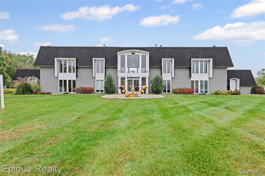 83 Elm Highland, MI 48357 - Photo 24 of 27