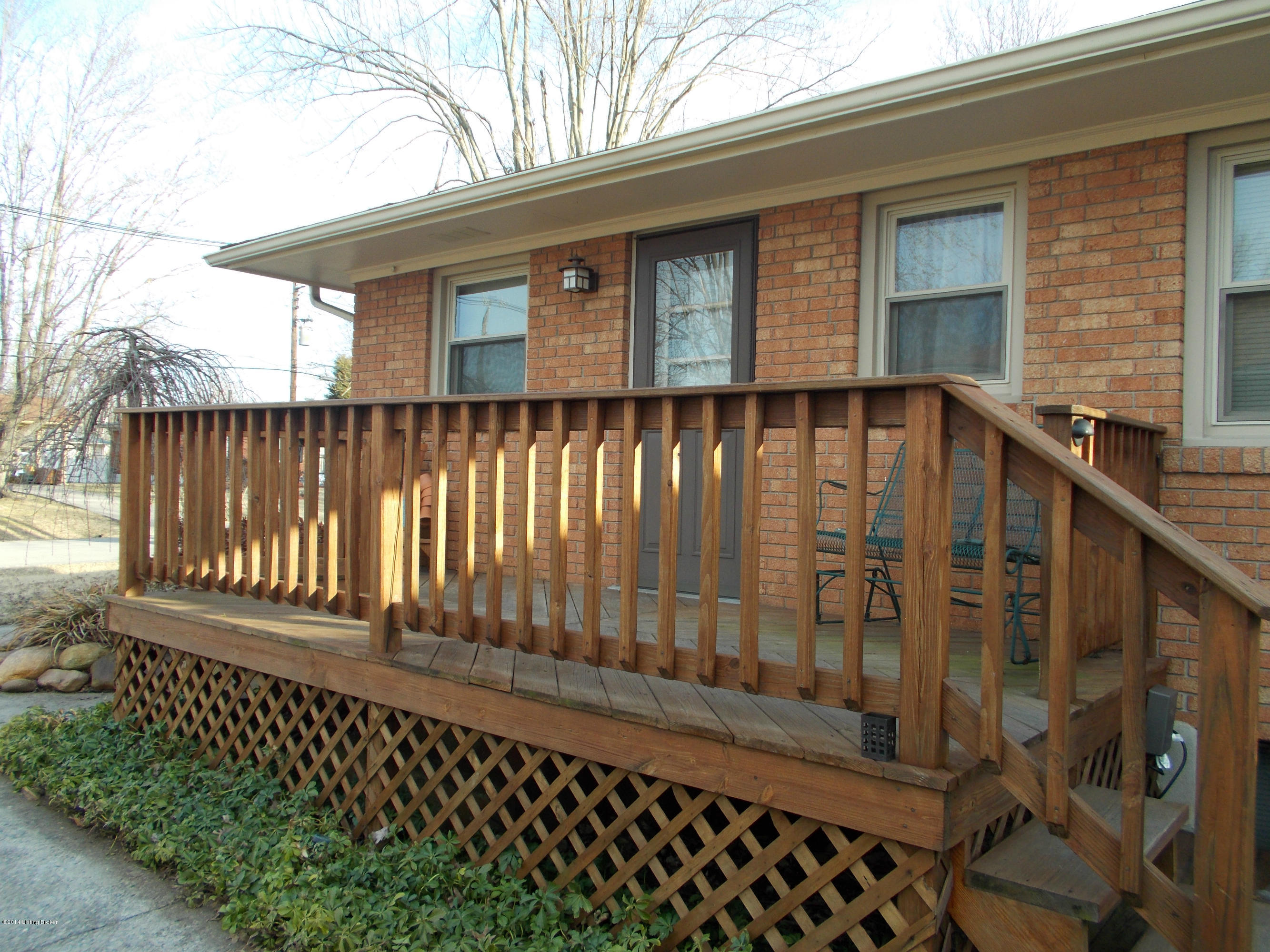 10614 Torrington Road Louisville, KY 40272 - Photo 17 of 22 side Torrington