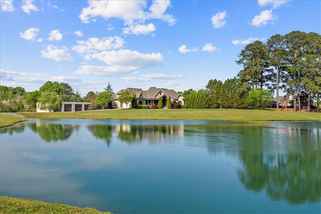 3606 Red Bud Road Northeast Calhoun, GA 30701 - Photo 3 of 17