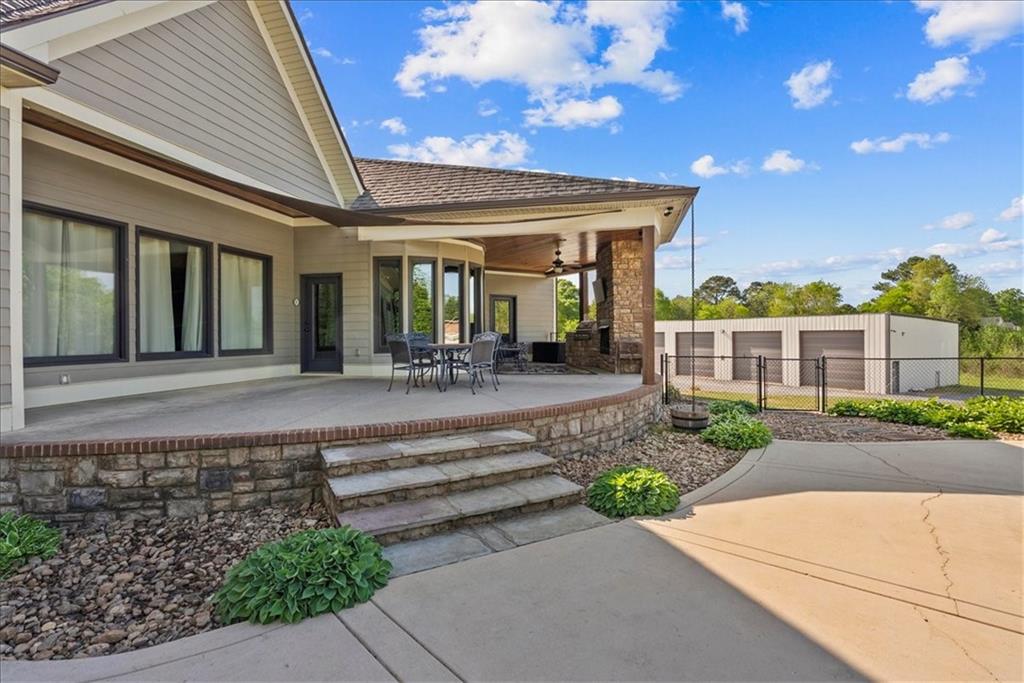 3606 Red Bud Road Northeast Calhoun, GA 30701 - Photo 8 of 17