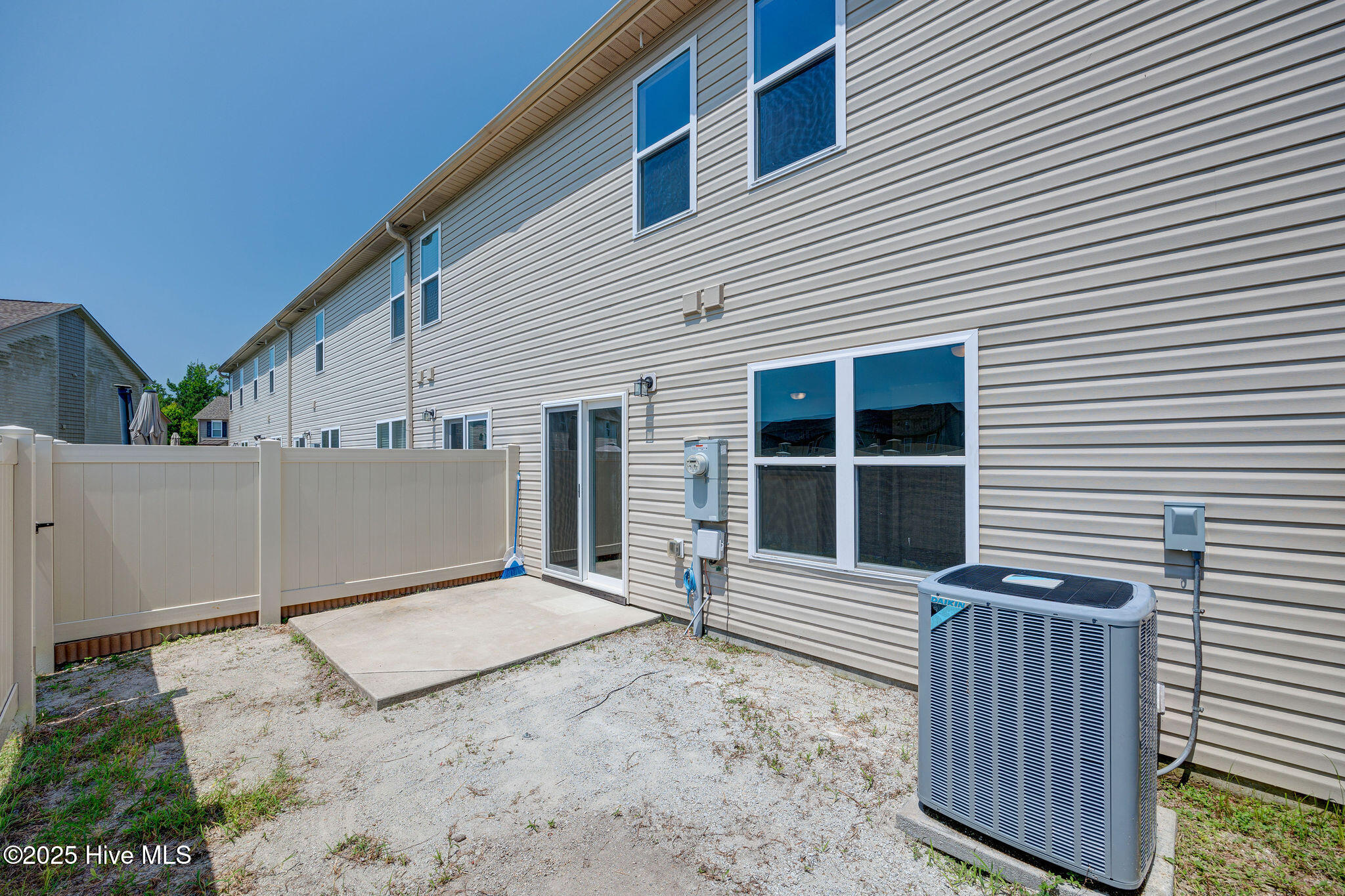 444 Sullivan Loop Road Midway Park, NC 28544 - Photo 10 of 15 444SullivanLoopRoad-9