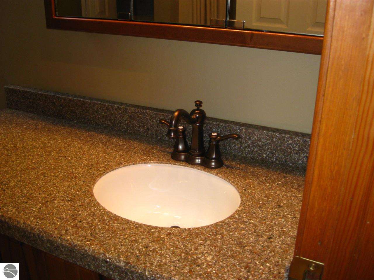 10221 South Bow Road Maple City, MI 49664 - Photo 25 of 50 1774997-24.JPG