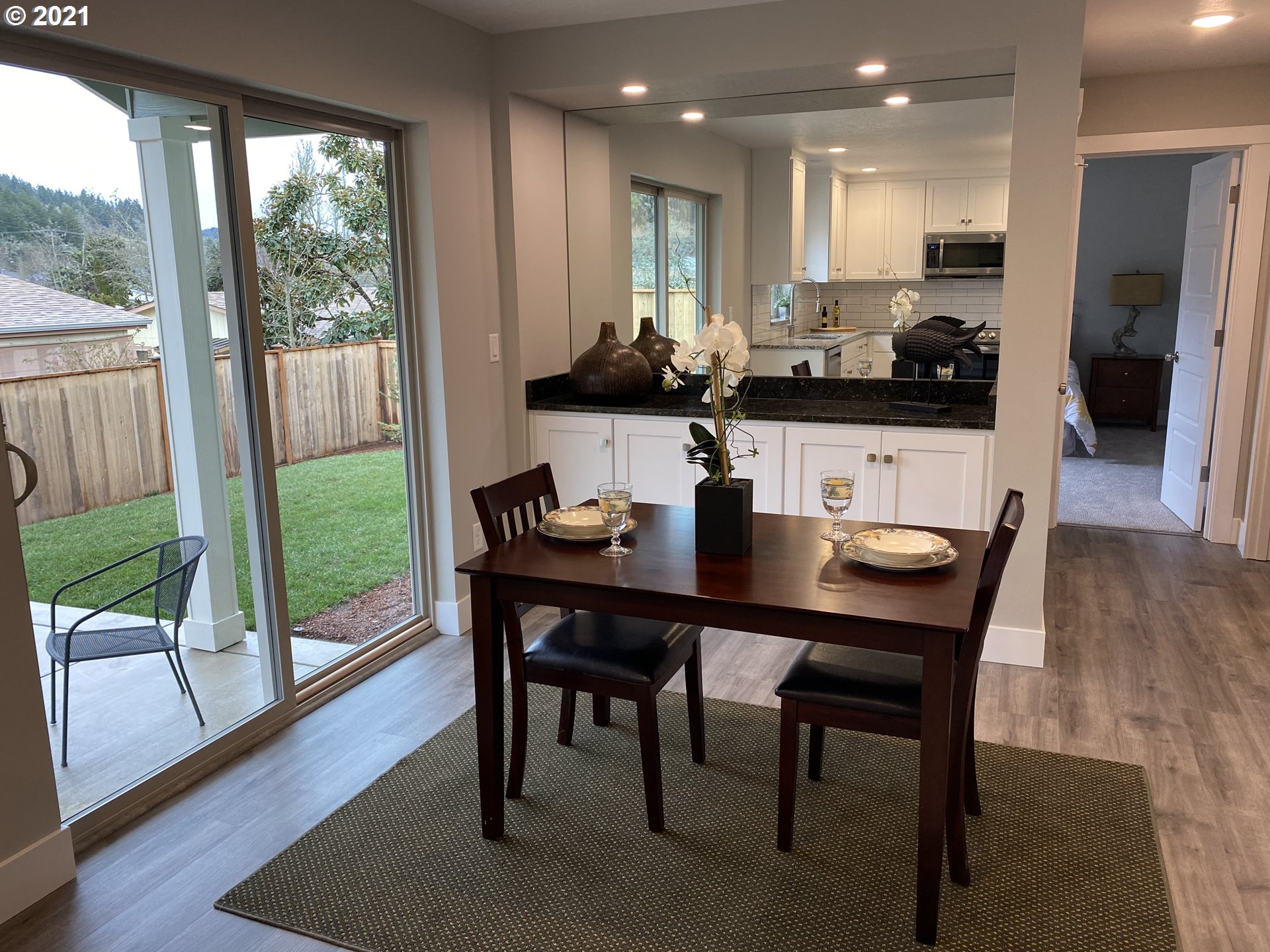 1135 South 57th Place Springfield, OR 97478 - Photo 9 of 21