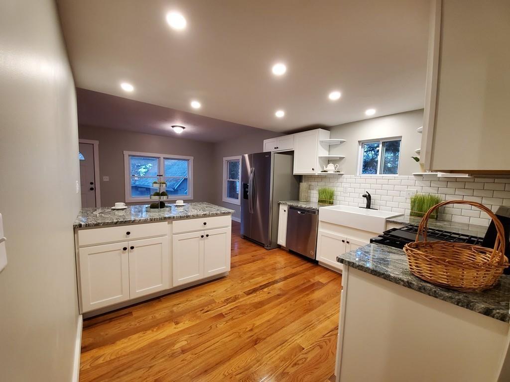 210 Chase Road Lunenburg, MA 01462 - Photo 6 of 18