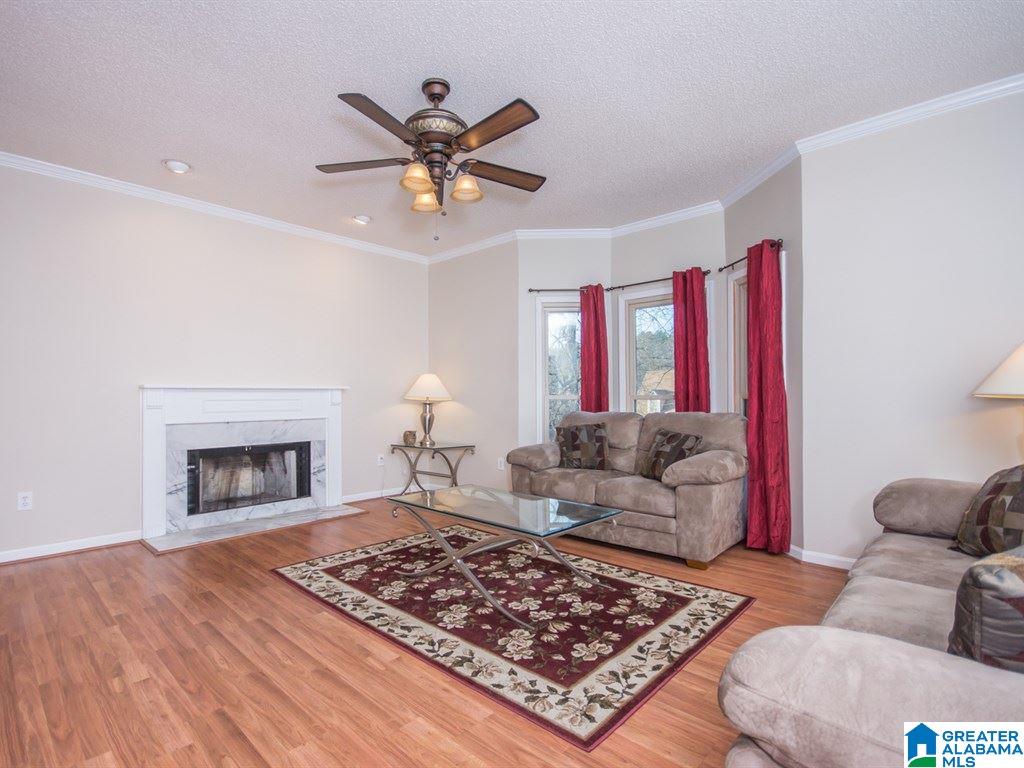 113 Kentwood Lane Alabaster, AL 35007 - Photo 3 of 32