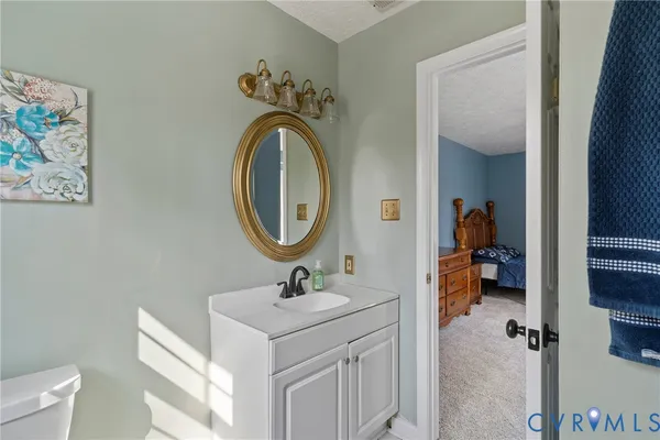 $347,000 | 273 North Oakes Circle, Saluda, VA 23149