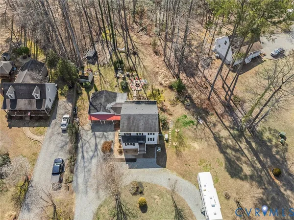 $347,000 | 273 North Oakes Circle, Saluda, VA 23149