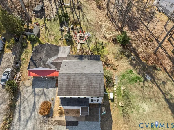 $347,000 | 273 North Oakes Circle, Saluda, VA 23149