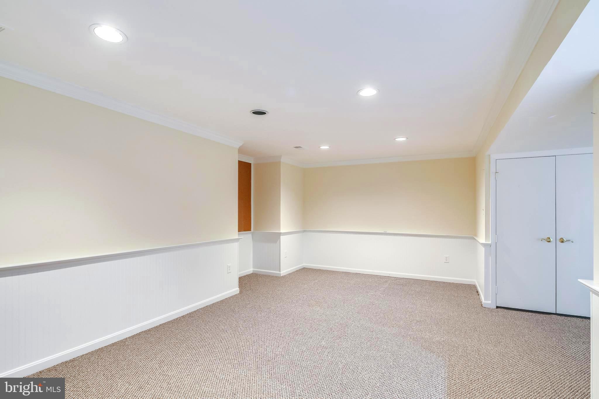 10781 Brewer House Road Rockville, MD 20852 - Photo 14 of 31