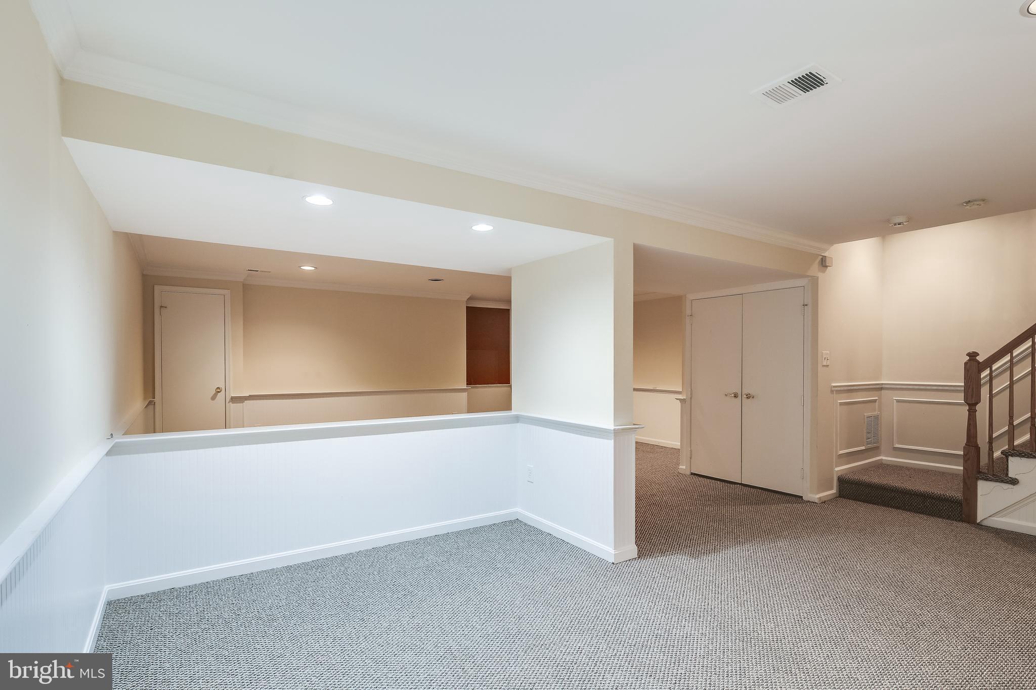 10781 Brewer House Road Rockville, MD 20852 - Photo 15 of 31