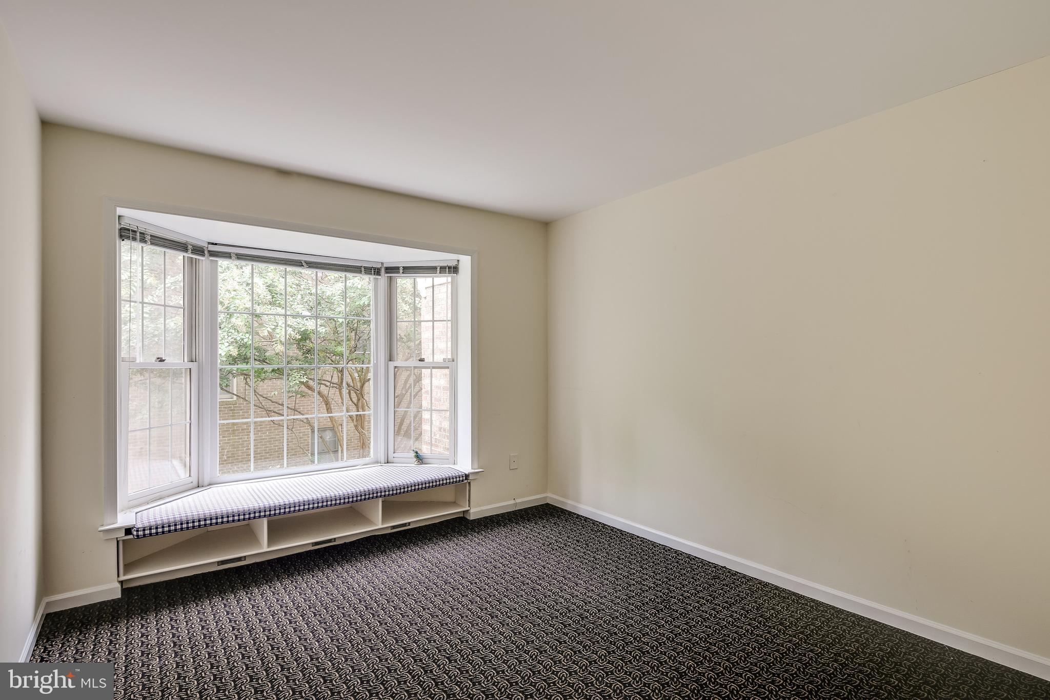 10781 Brewer House Road Rockville, MD 20852 - Photo 20 of 31