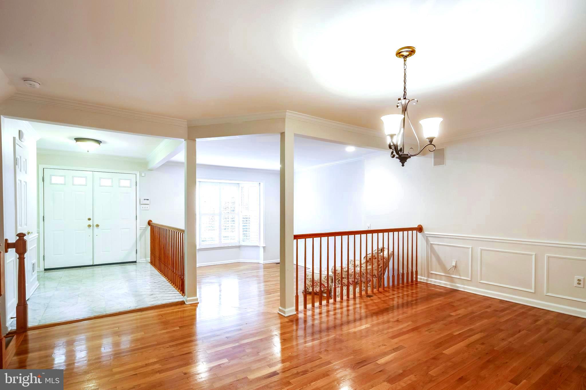 10781 Brewer House Road Rockville, MD 20852 - Photo 3 of 31