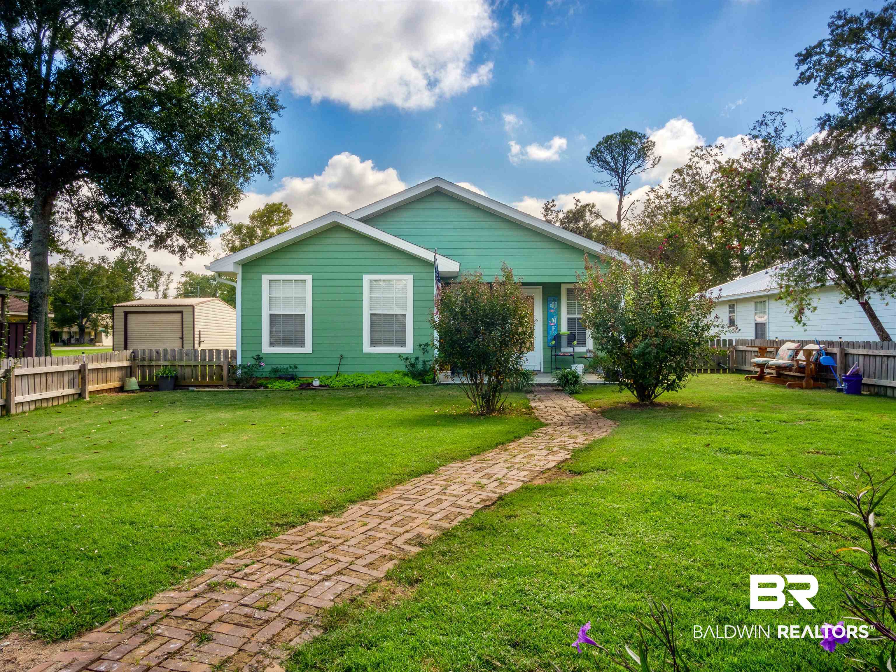 709 West Marigold Avenue Foley, AL 36535 - Photo 1 of 26 Front