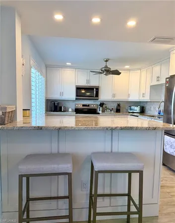 $2,500 | 105 Penny Lane, Unit 5, Naples, FL 34112