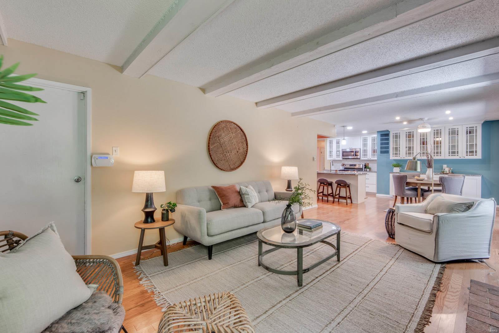 907 Ridge Tree Lane St. Louis, MO 63131 - Photo 21 of 50 Gallery Image 21