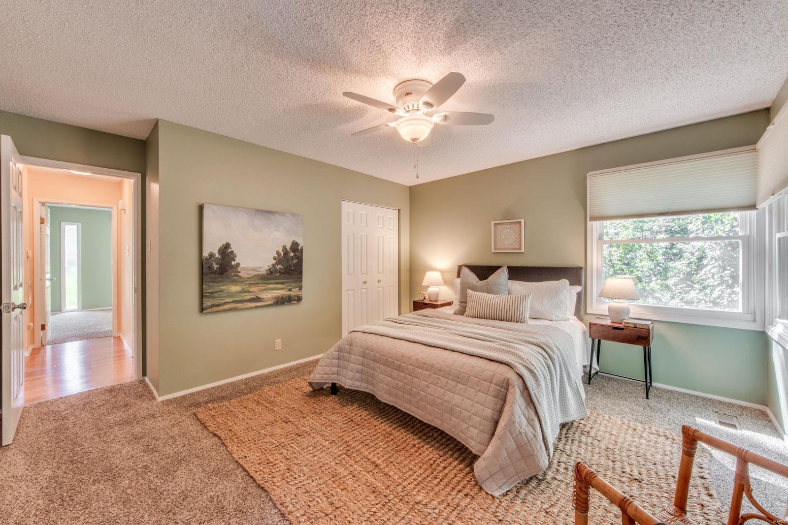 907 Ridge Tree Lane St. Louis, MO 63131 - Photo 24 of 50 Gallery Image 24