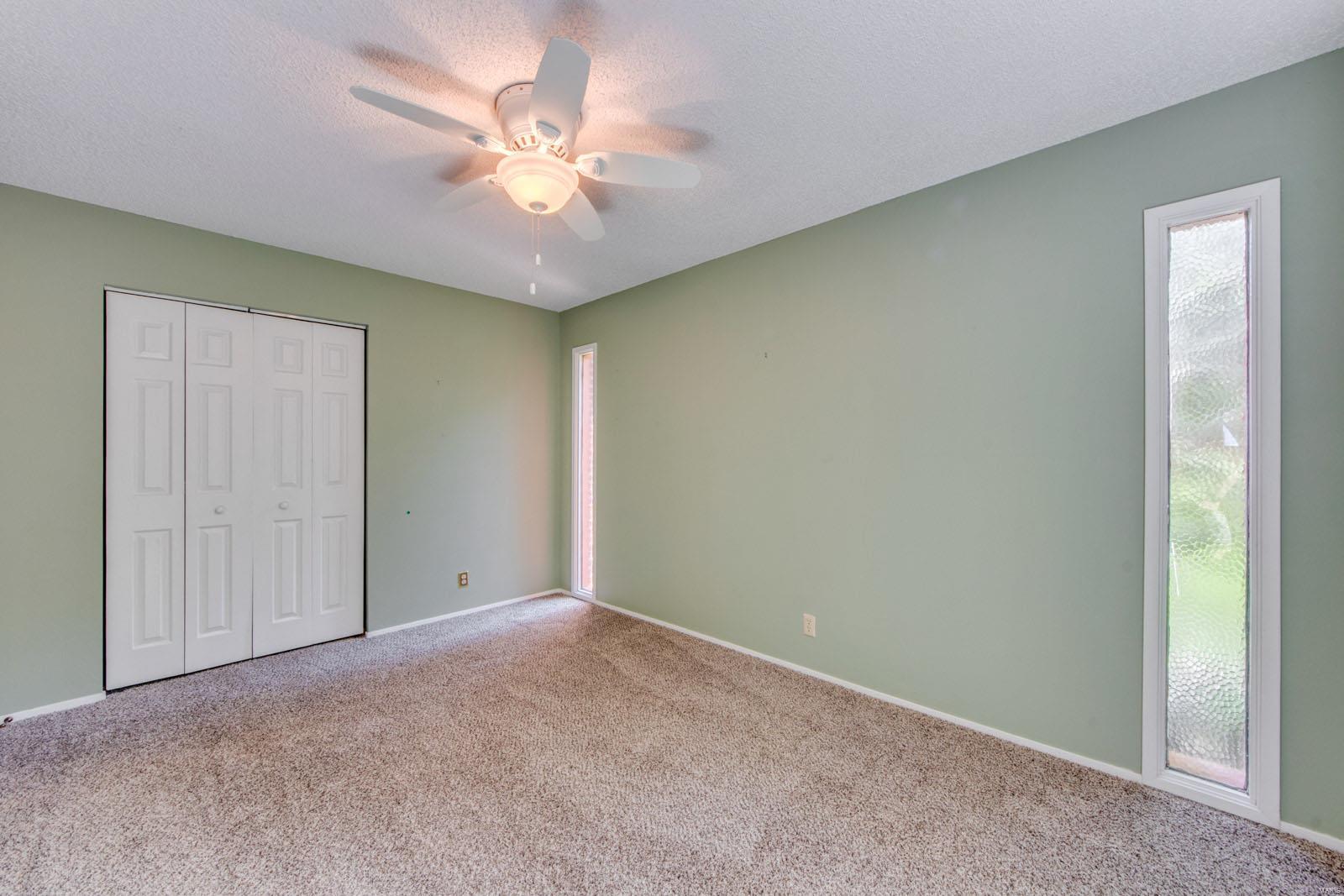 907 Ridge Tree Lane St. Louis, MO 63131 - Photo 36 of 50 Gallery Image 36