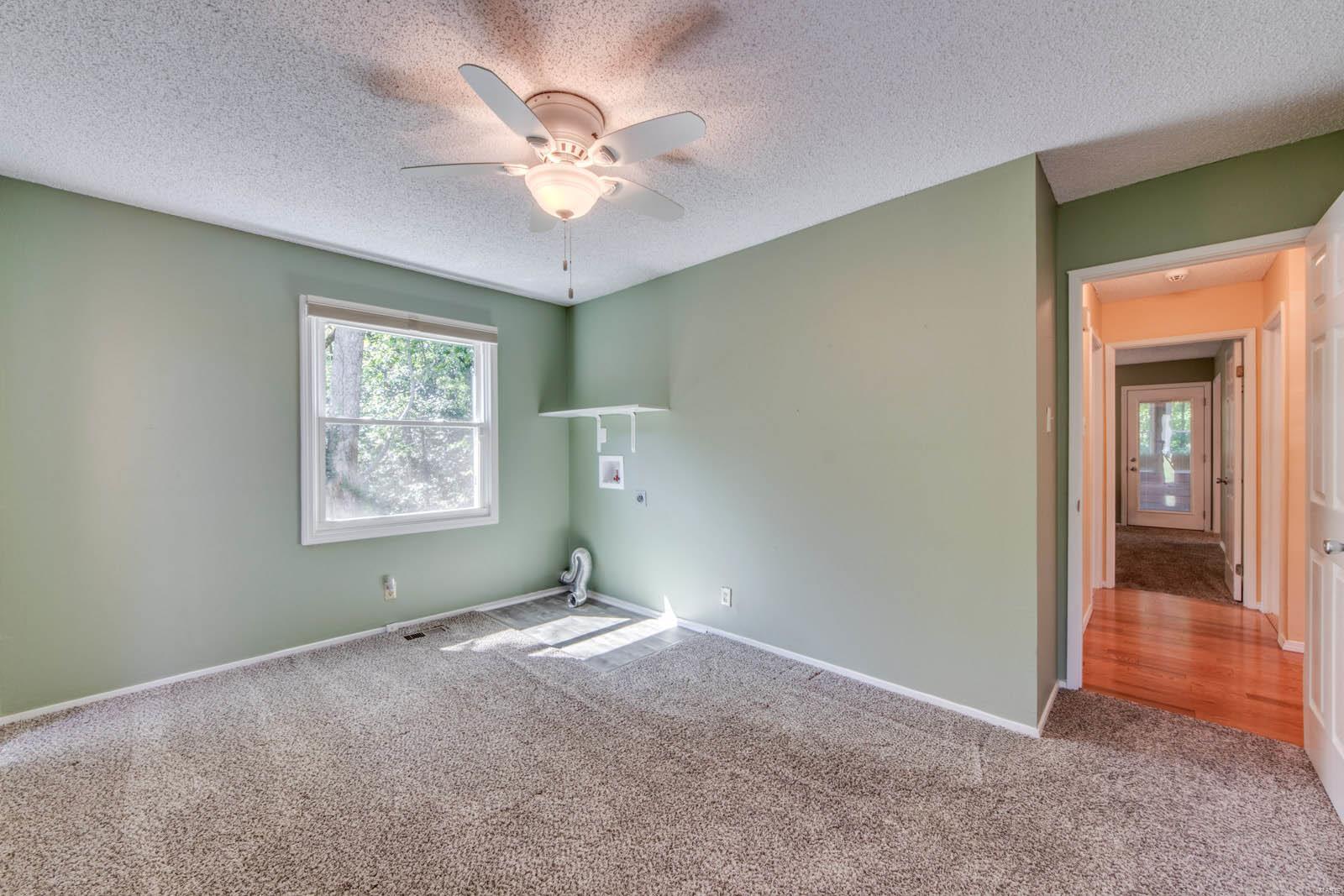 907 Ridge Tree Lane St. Louis, MO 63131 - Photo 38 of 50 Gallery Image 38