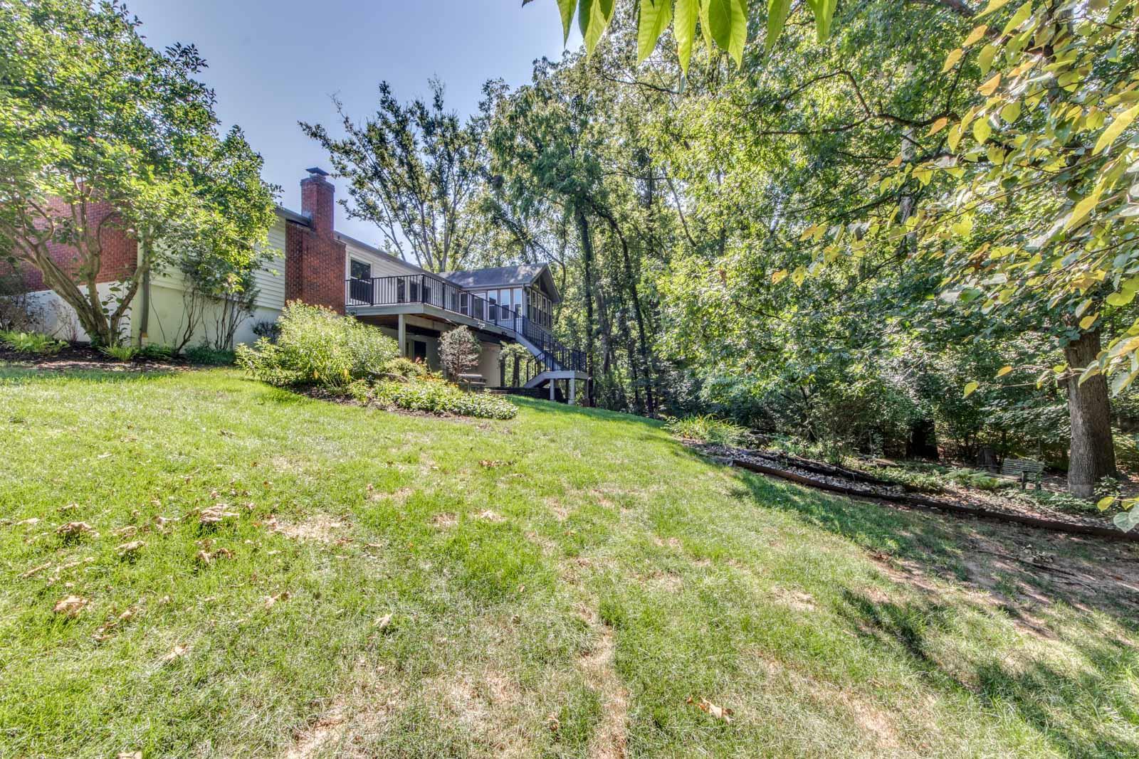 907 Ridge Tree Lane St. Louis, MO 63131 - Photo 48 of 50 Gallery Image 48