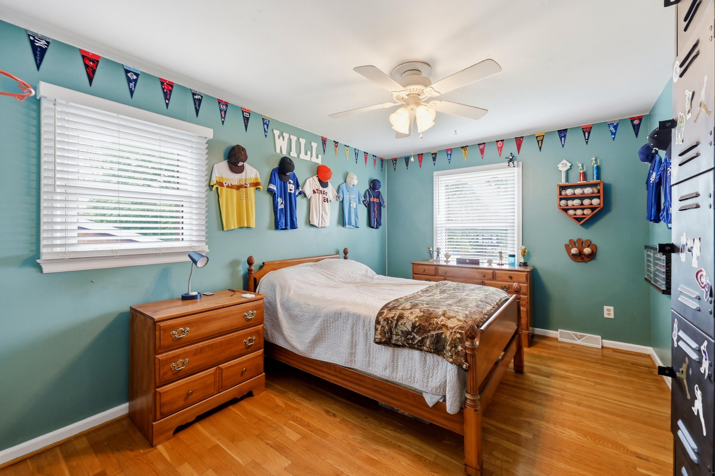3308 Crown Crest Road Lexington, KY 40517 - Photo 16 of 29 Bedroom #2 with hardwood floors and ceiling fan.