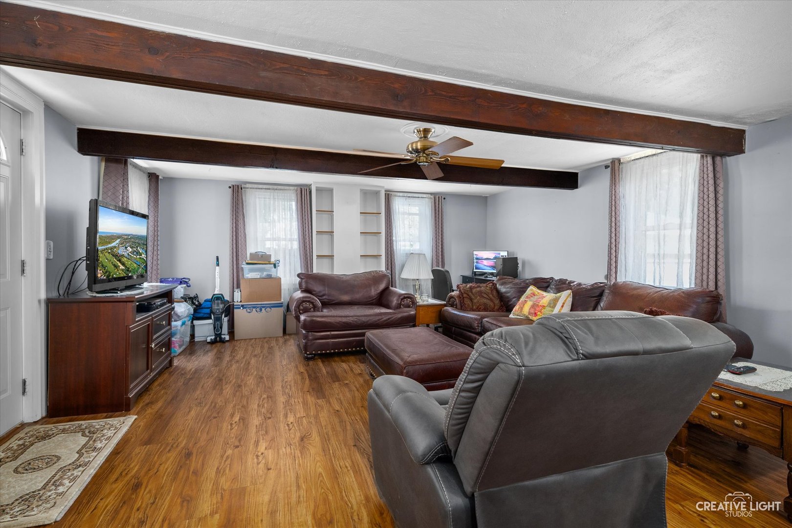 335 West Knights Road Sandwich, IL 60548 - Photo 4 of 19 Gallery Image 4