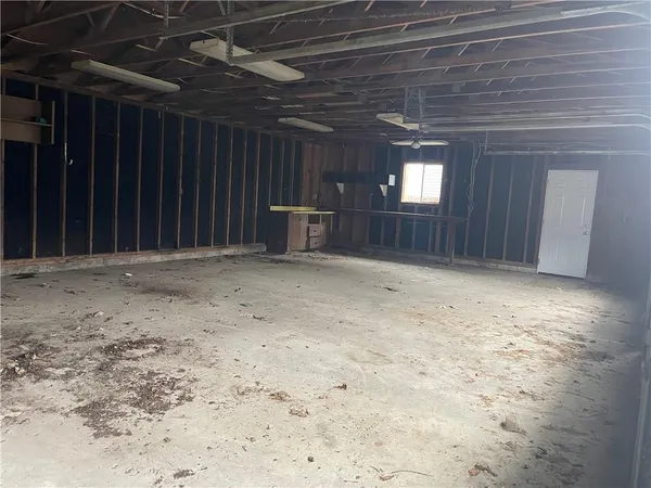 $169,900 | 128 Hamilton Lane, New Galilee, PA 16141