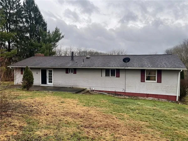 $169,900 | 128 Hamilton Lane, New Galilee, PA 16141
