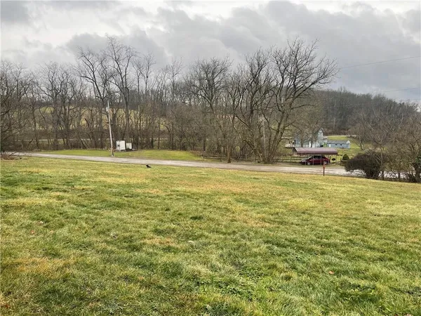 $169,900 | 128 Hamilton Lane, New Galilee, PA 16141