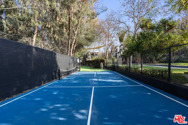 a view of a tennis court