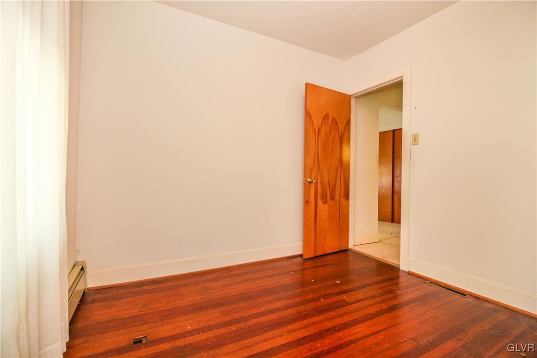 1605 Spring Street Bethlehem, PA 18018 - Photo 12 of 23 Gallery Image 12