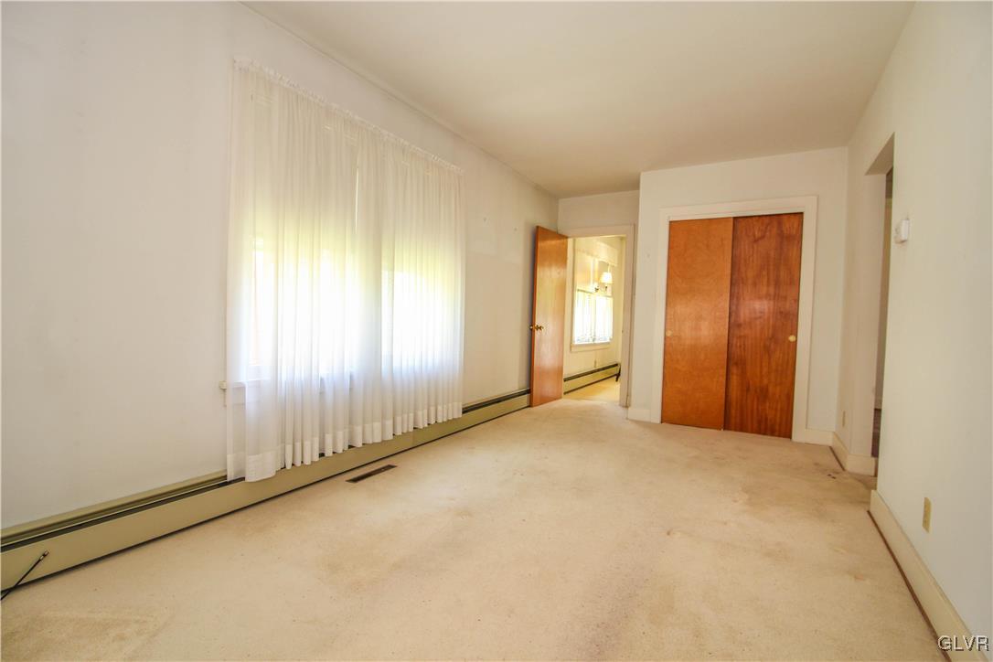 1605 Spring Street Bethlehem, PA 18018 - Photo 4 of 23 Gallery Image 4