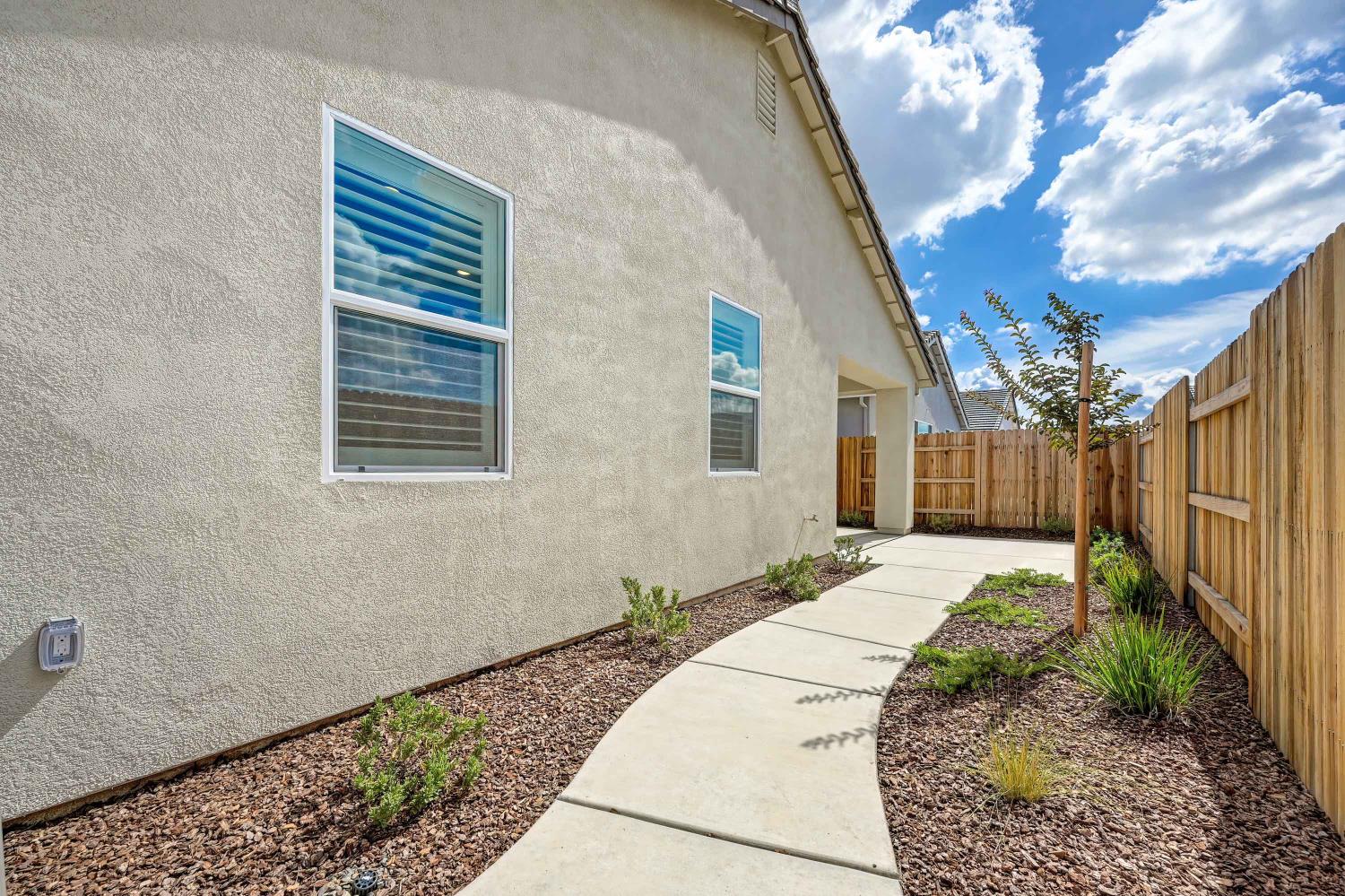 1120 Mallory Ridge Street Roseville, CA 95747 - Photo 12 of 16