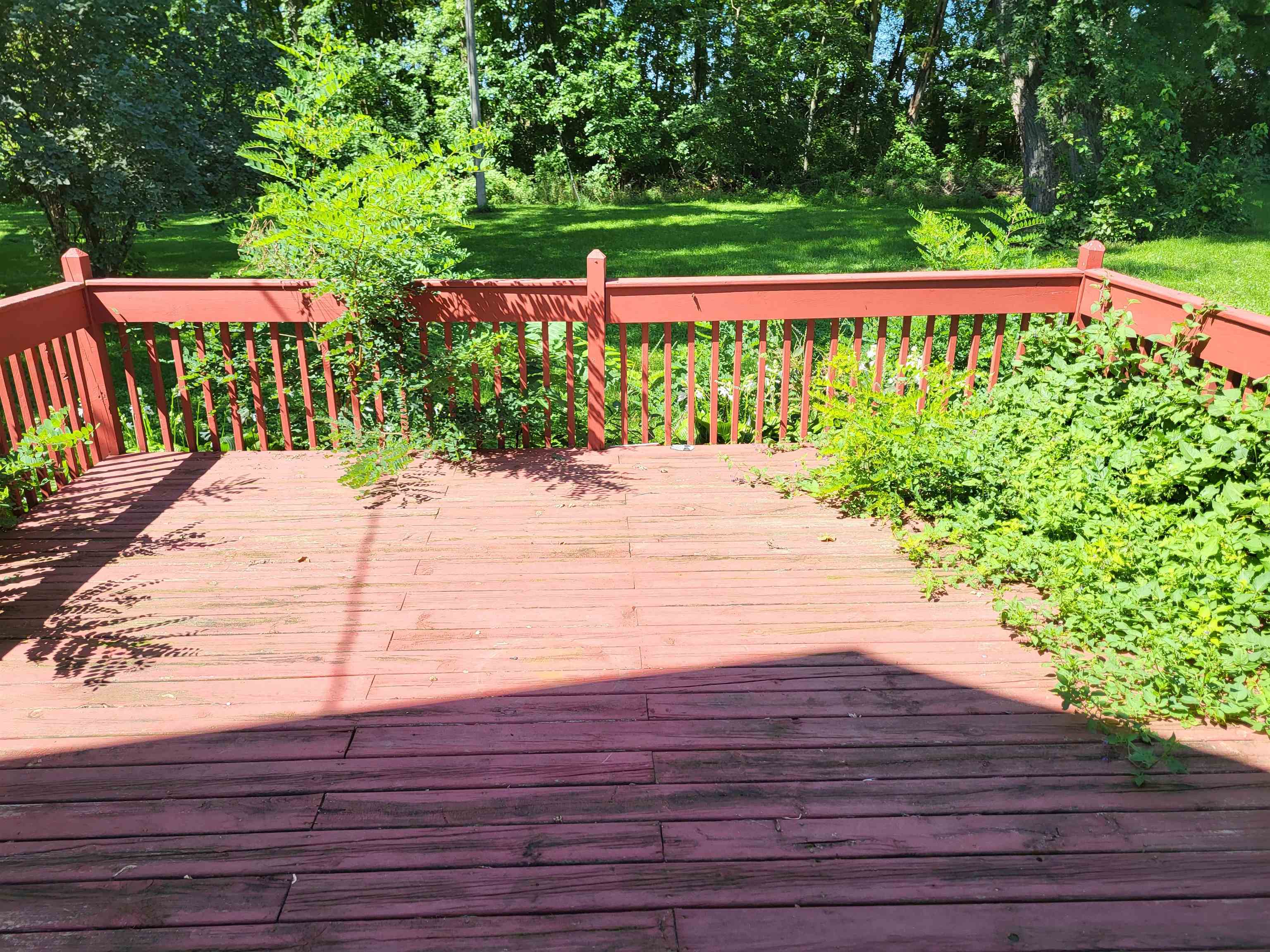1768 West Winneshiek Road Freeport, IL 61032 - Photo 9 of 13 Gallery Image 9