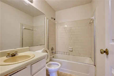 $189,000 | 3722 Jamestown Court, Atlanta, GA 30340