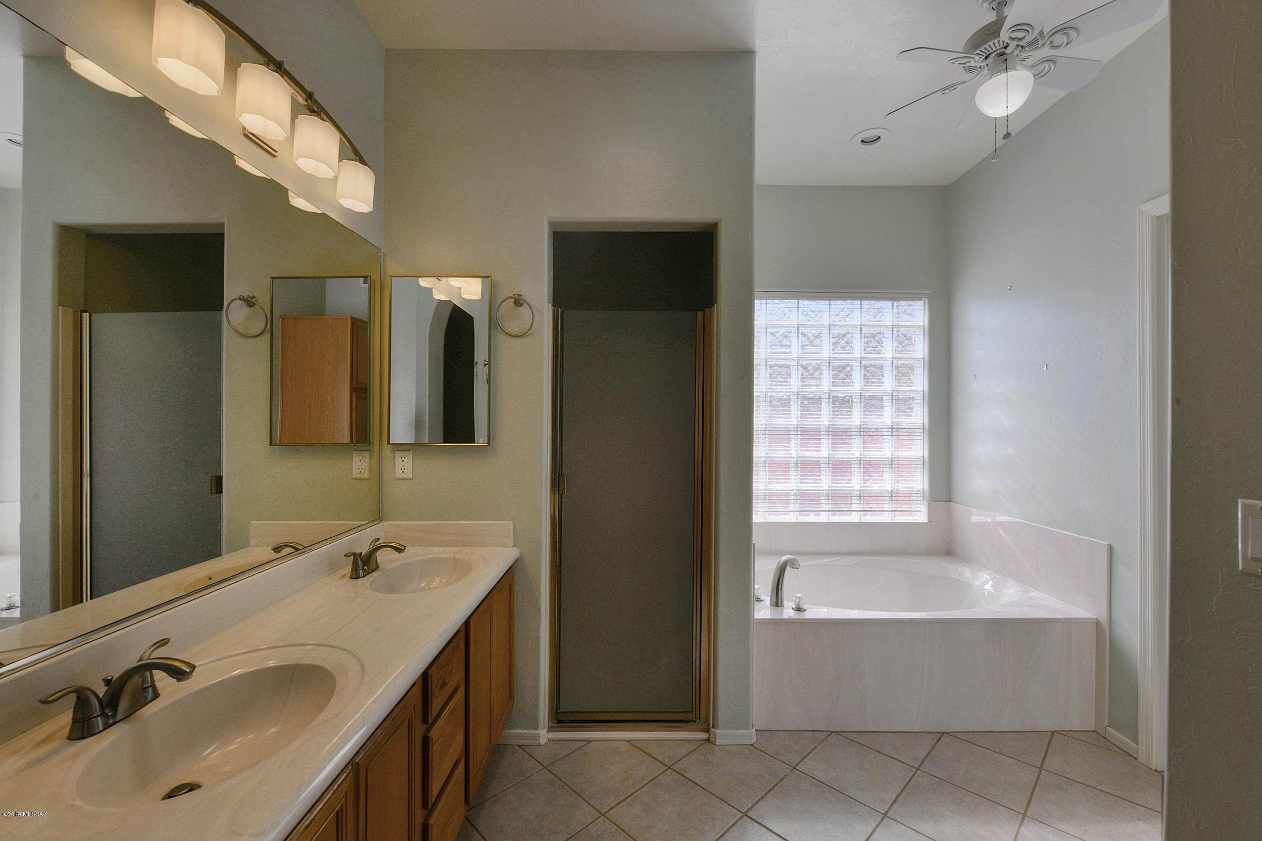 11522 Kelly Rae Place Oro Valley, AZ 85737 - Photo 11 of 27 Gallery Image 11