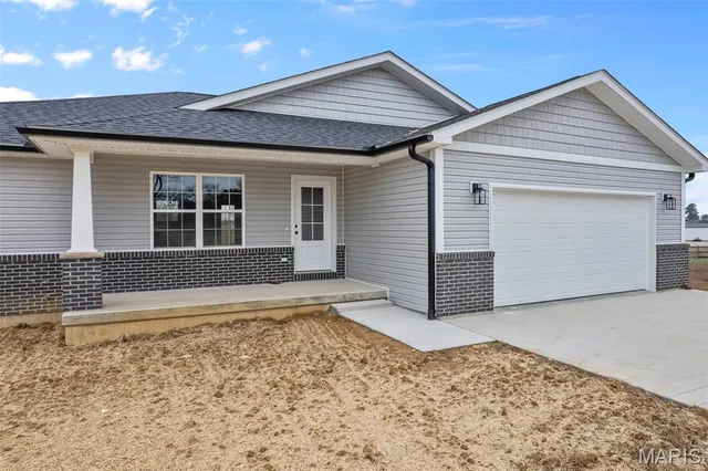 $365,000 | 19700 Penstemon Lane, Marble Hill, MO 63764