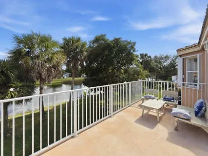 $650,000 | 2462 Westmont Place, Royal Palm Beach, FL 33411